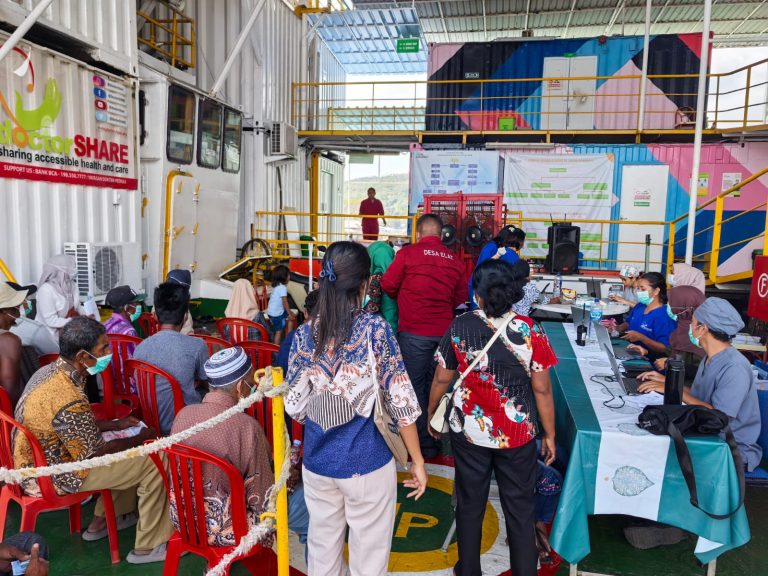 Kapal Medis doctorSHARE Bawa Layanan Kesehatan Gratis ke Pelosok Maluku.