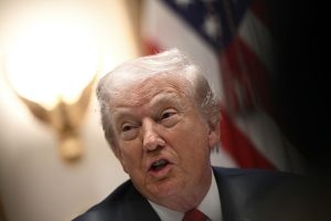 Mahkamah Agung Amerika Serikat pada Jumat (21/2/2026) membatalkan tarif impor terbesar dan paling ambisius yang diberlakukan Presiden Donald Trump