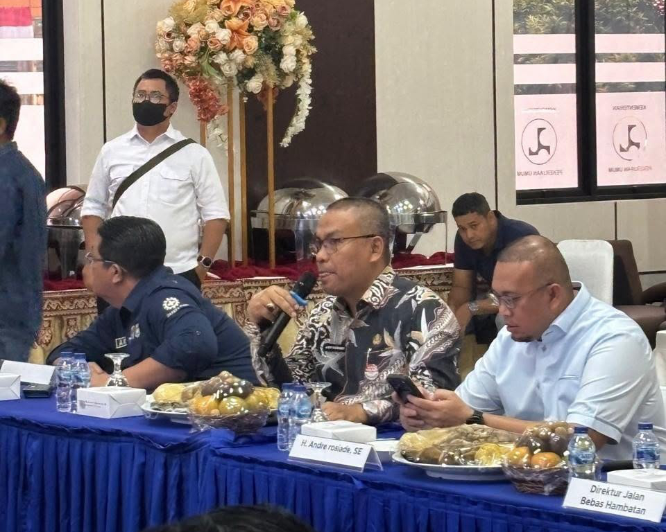 Rapat koordinasi penting terkait Persiapan dan Percepatan Pembangunan Tol Pekanbaru–Padang ruas Bukittinggi–Sicincin.