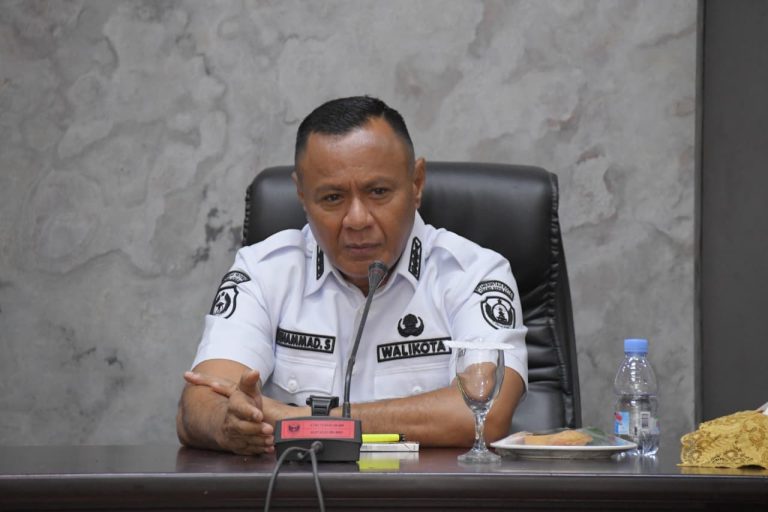 Wali Kota Tidore Kepulauan Muhammad Sinen/ (Nhanu).